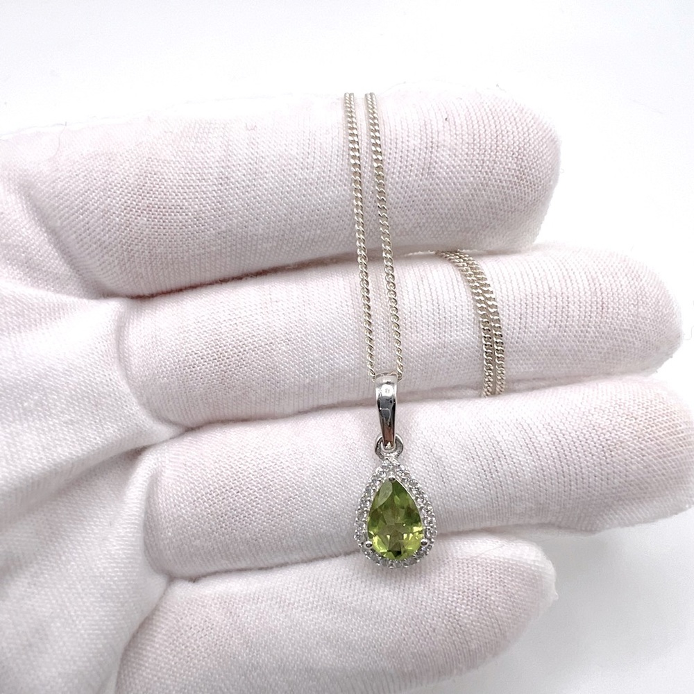 Genuine Peridot & Clear Cz .925 Sterling Silver Necklace - Picture 4 of 14